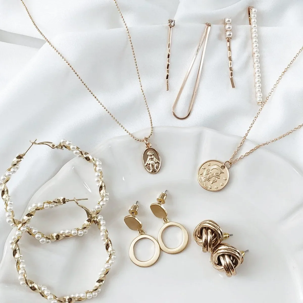 ae286598006d50f6e4e6112d334f16c3